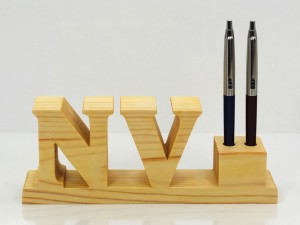 wooden pencil holder 02