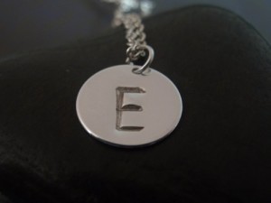 personalized_sterling_silver_necklace-dainty_necklace_initials_gifts_2fba87df
